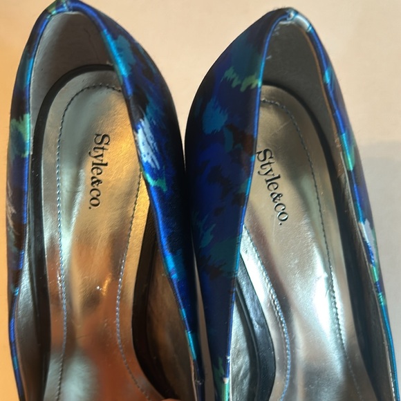 Style & Co Blue Multi Colored Heels - Picture 4 of 6